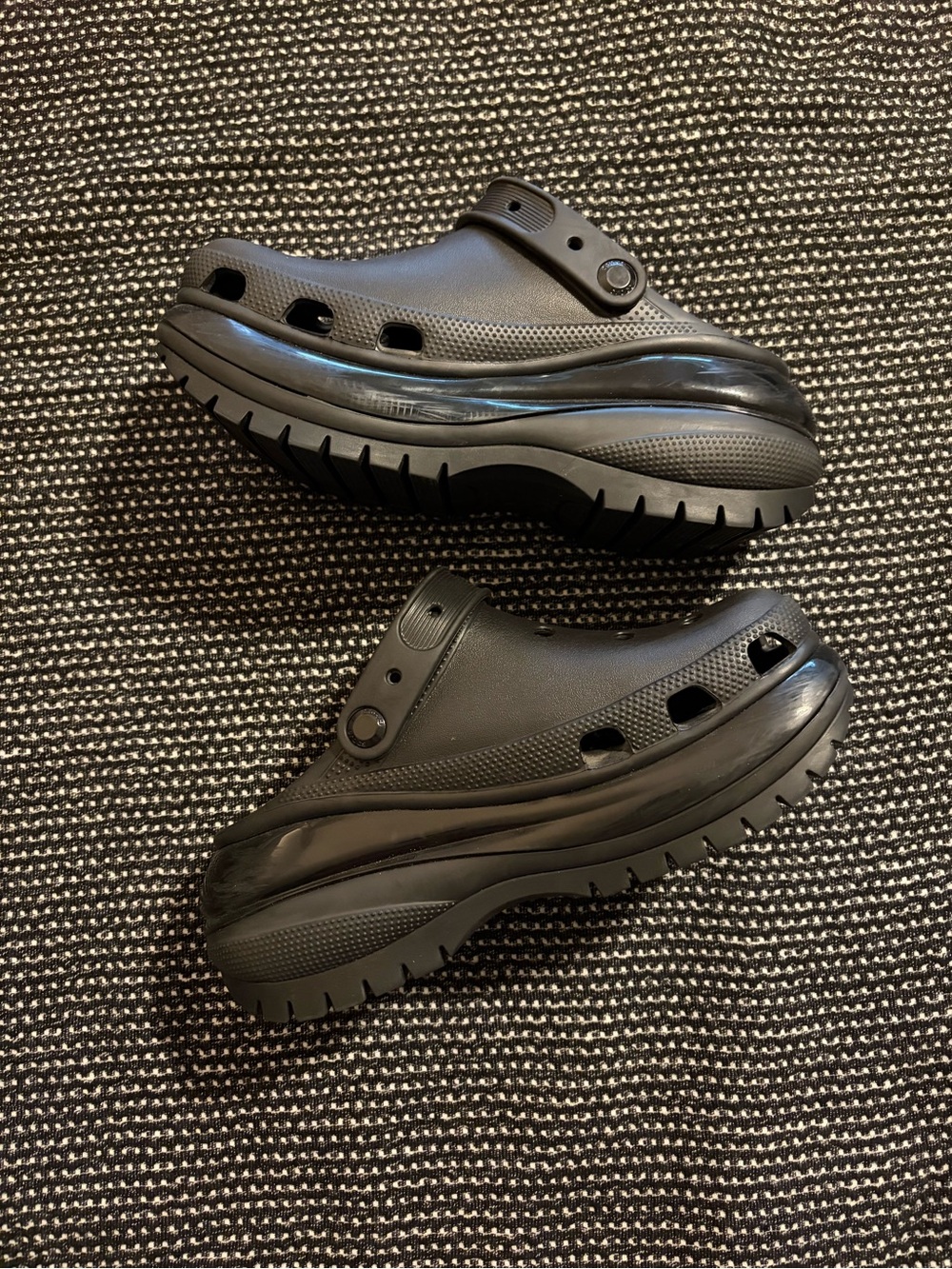 Crocs Mega Crush Clog Black Platform Shoes Iconic
Comfort Women 8/Men 6